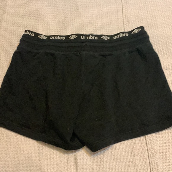 Umbro shorts - Picture 4 of 4